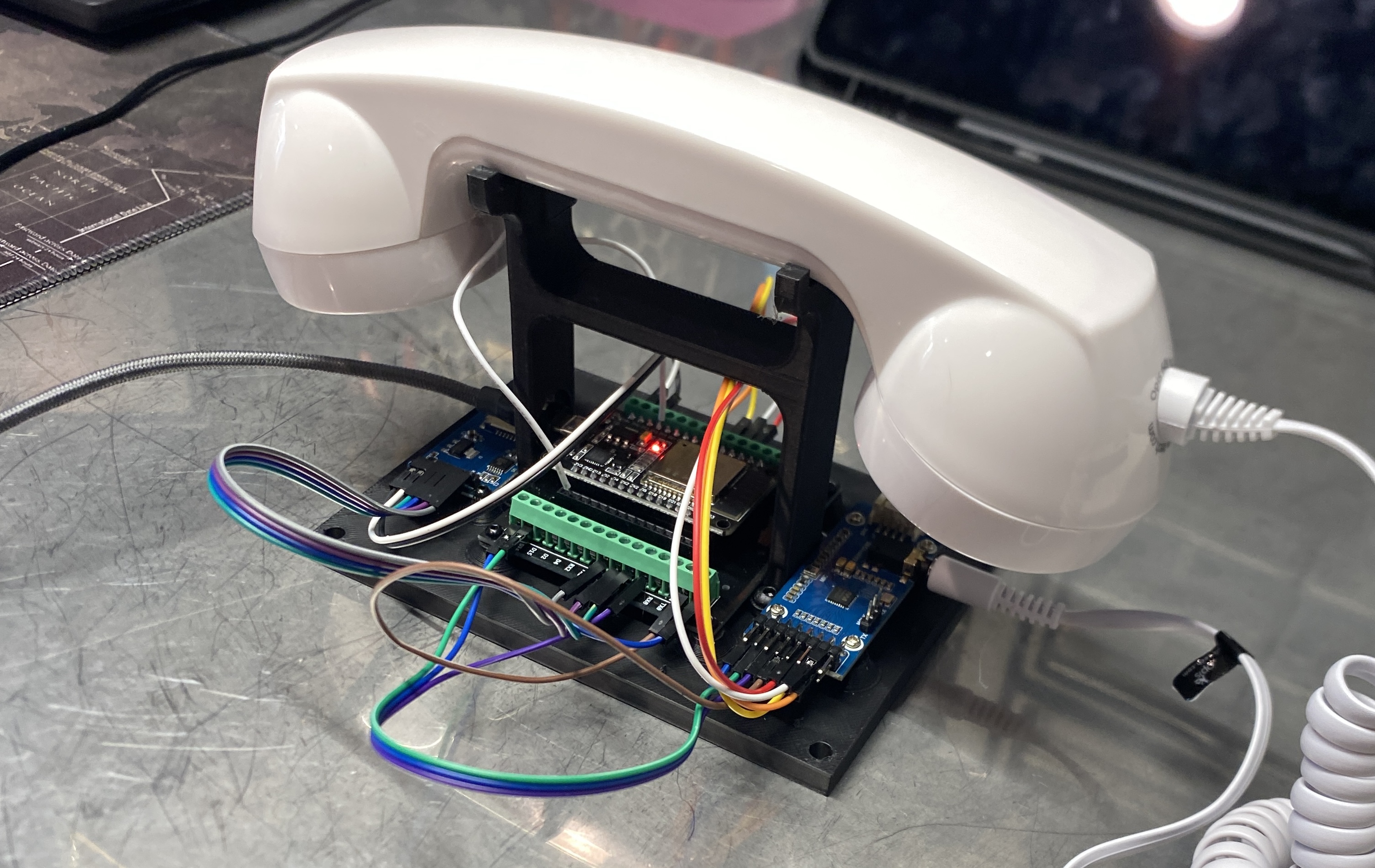 Telephone audio guestbook