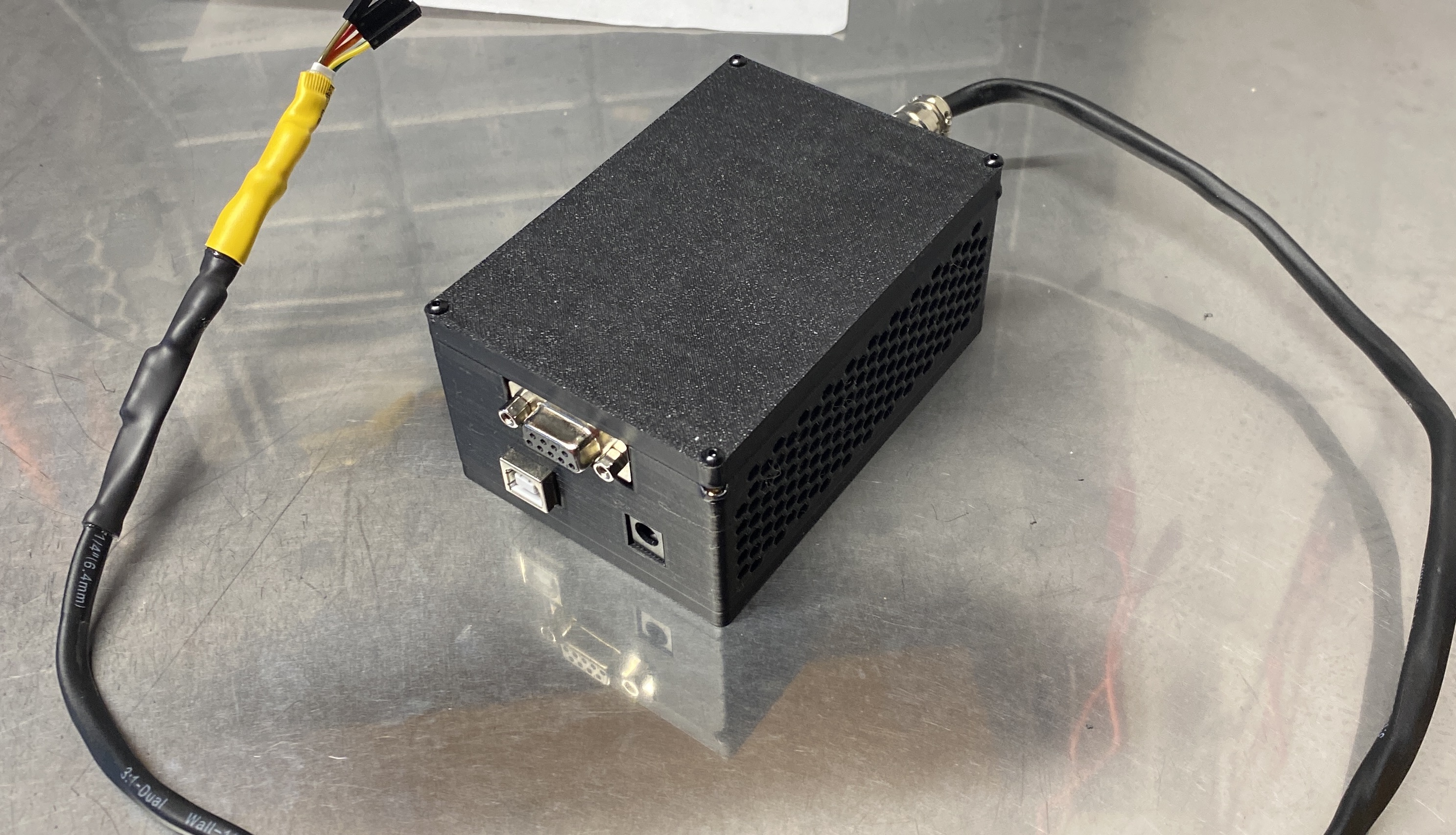 Plasticity experiment enclosure